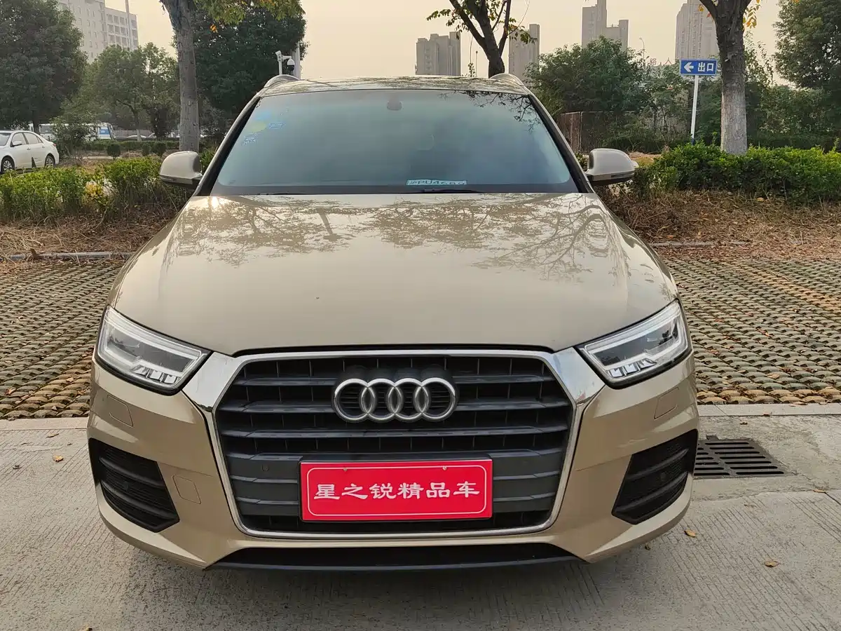 Фото 2 - Audi Q3