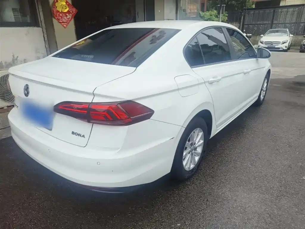Volkswagen Bora 2019 Facelift 1.5L Automatic Fashion China VI фото 7