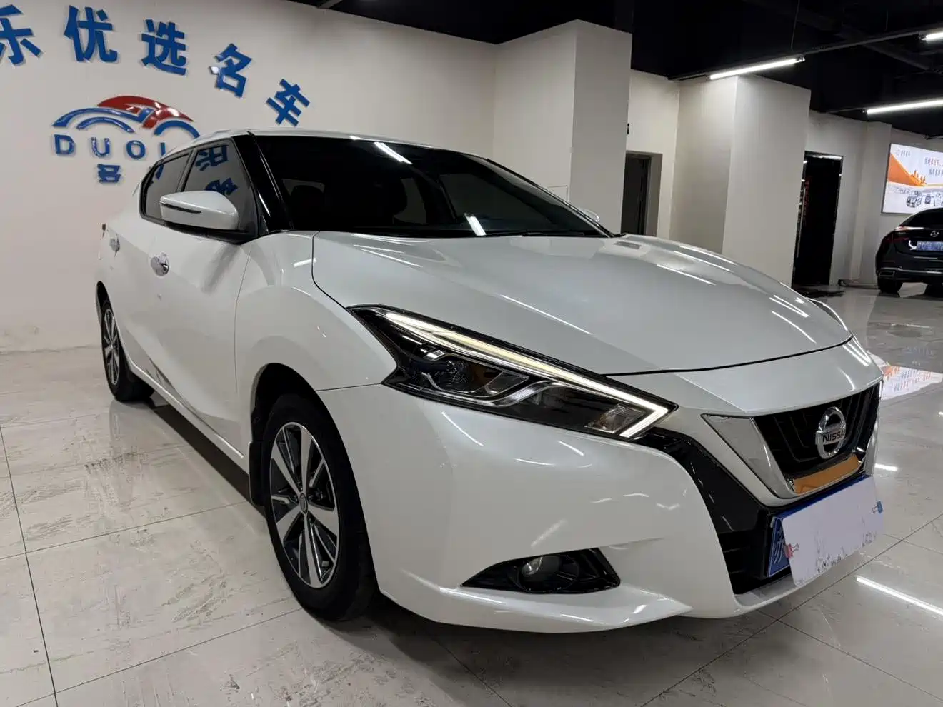 Nissan Bluebird 2022 2021 1.6L CVT Cool Edition