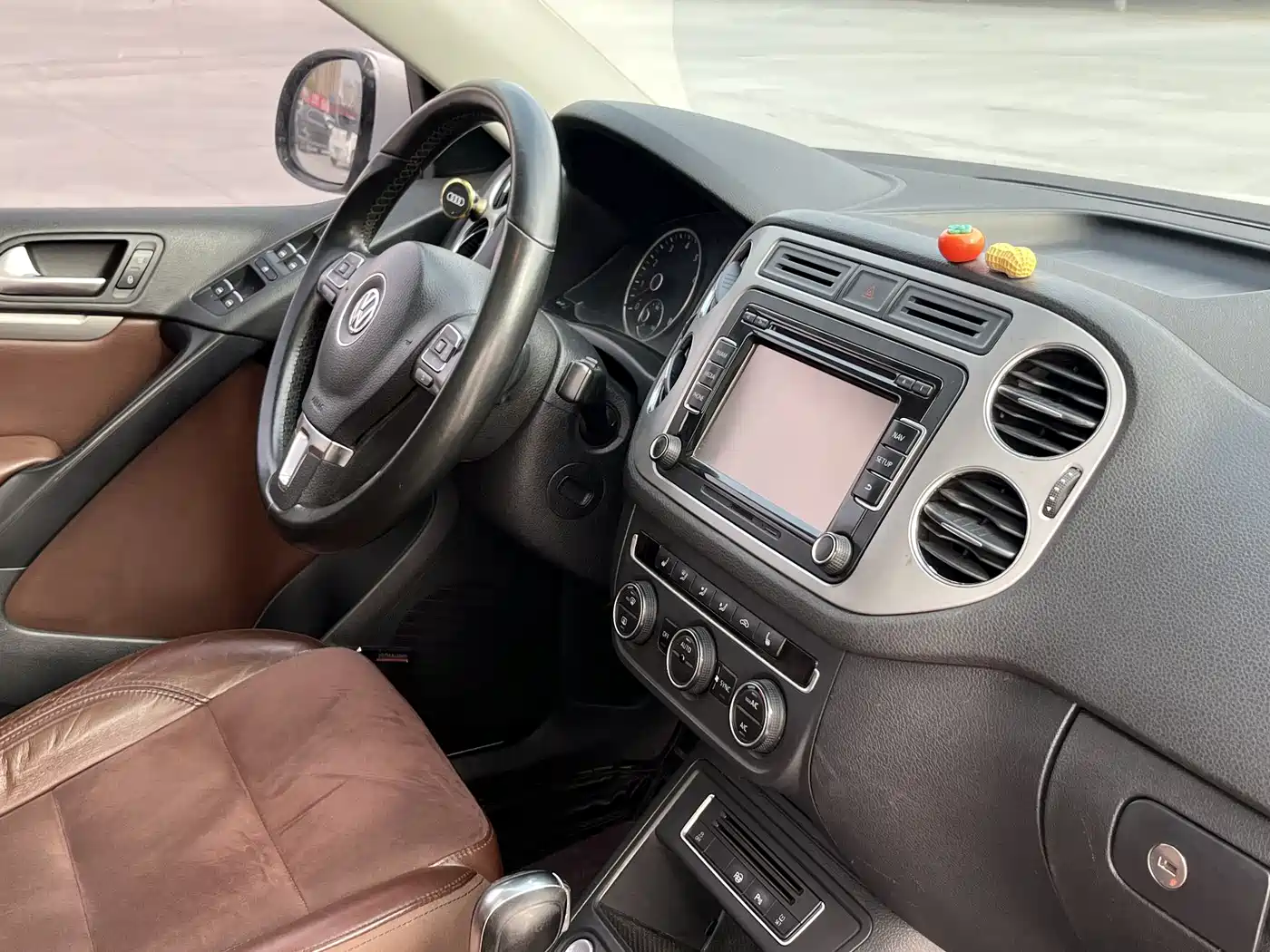 Volkswagen Tiguan 2015 2.0TSI Automatic 4WD Flagship фото 12