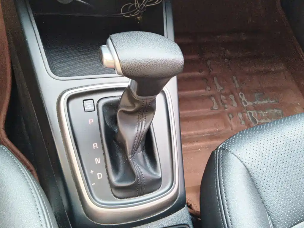 Kia K2 2017 2017 Sedan 1.4L AT GLS