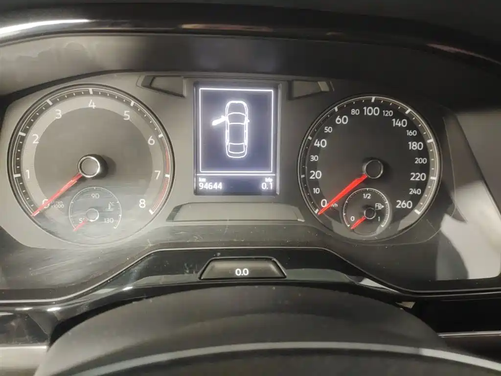 Volkswagen Bora 2019 1.5L Automatic Comfort Type фото 12