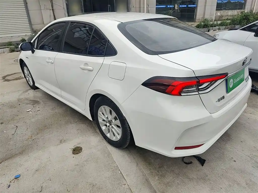 Toyota Corolla 2023 1.8L Smart Hybrid Dual Engine Pioneer Edition фото 5