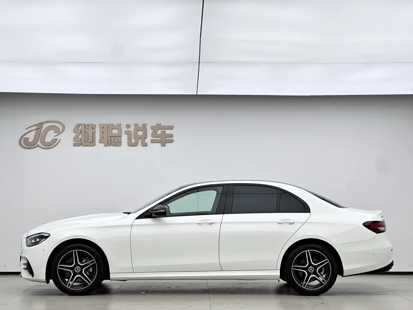 Mercedes-Benz E-Class (Import) 2021 E 260 Fashion Sport Edition фото 14