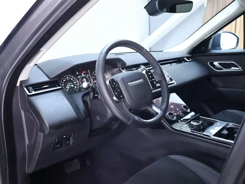 Land Rover Range Rover Velar 2019 250PS фото 11
