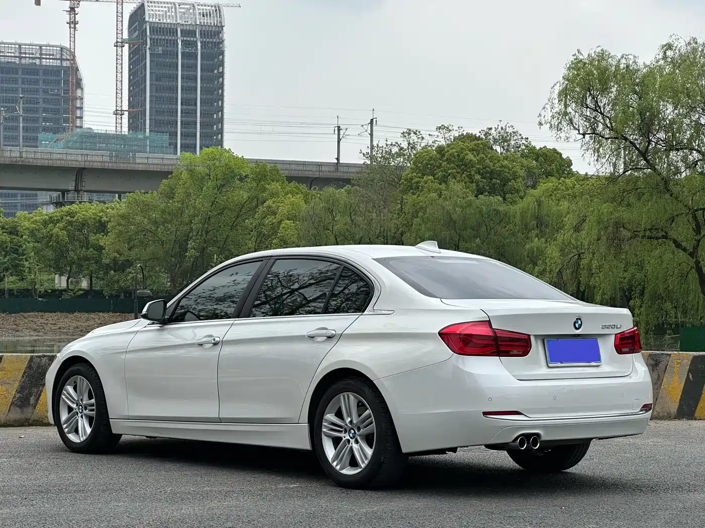 BMW 3 Series 2017 320Li Fashion фото 5