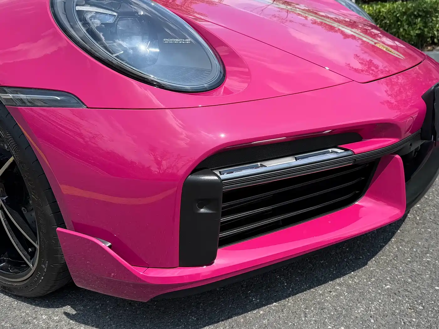 Porsche 911 2021 Turbo S 3.7T Porsche China 20th Anniversary Edition фото 21