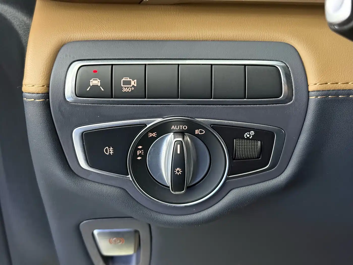 MERCEDES-BENZ V CLASS