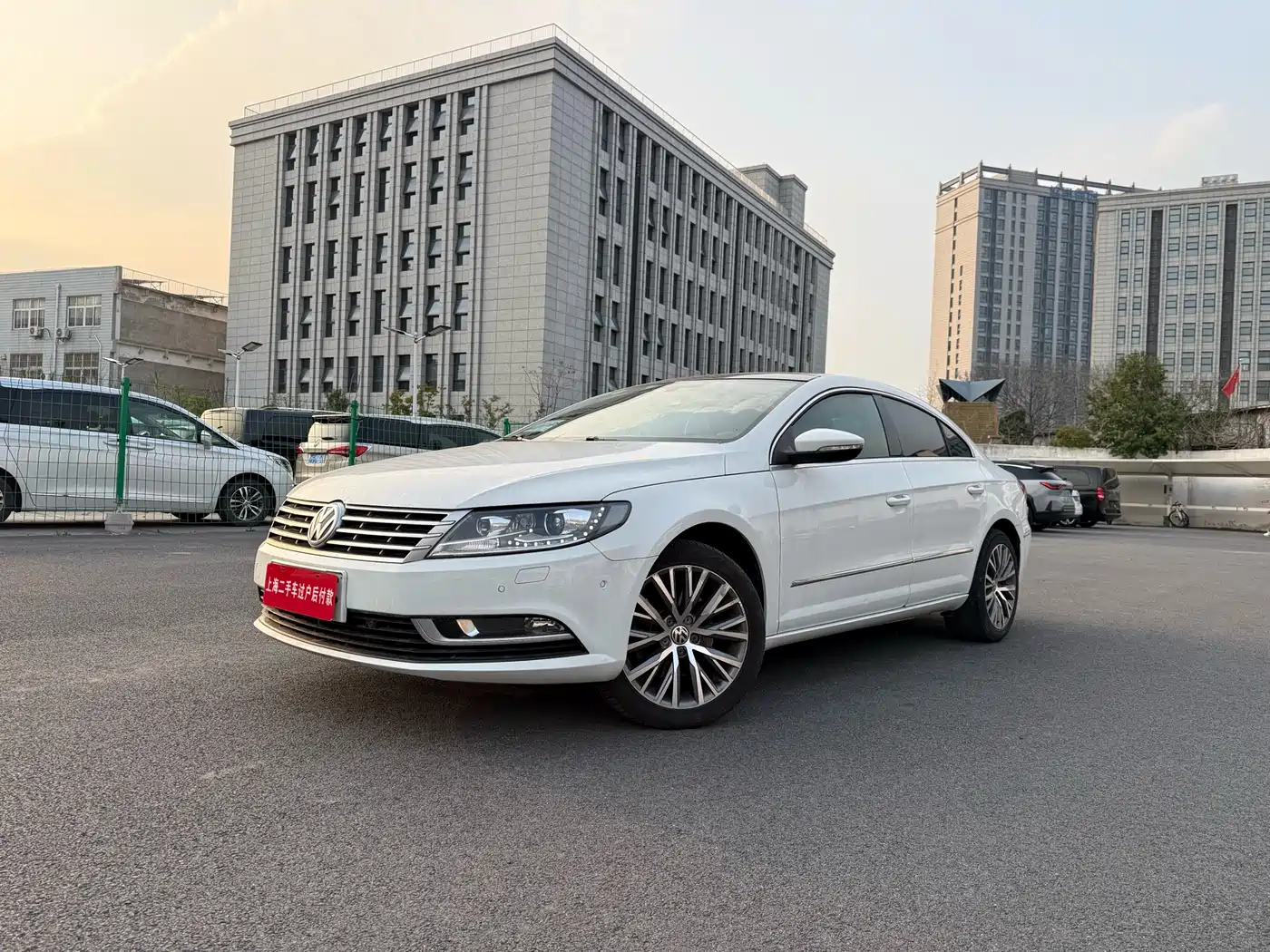 Volkswagen FAW-Volkswagen CC 2016 Model 1.8TSI Luxury фото 30