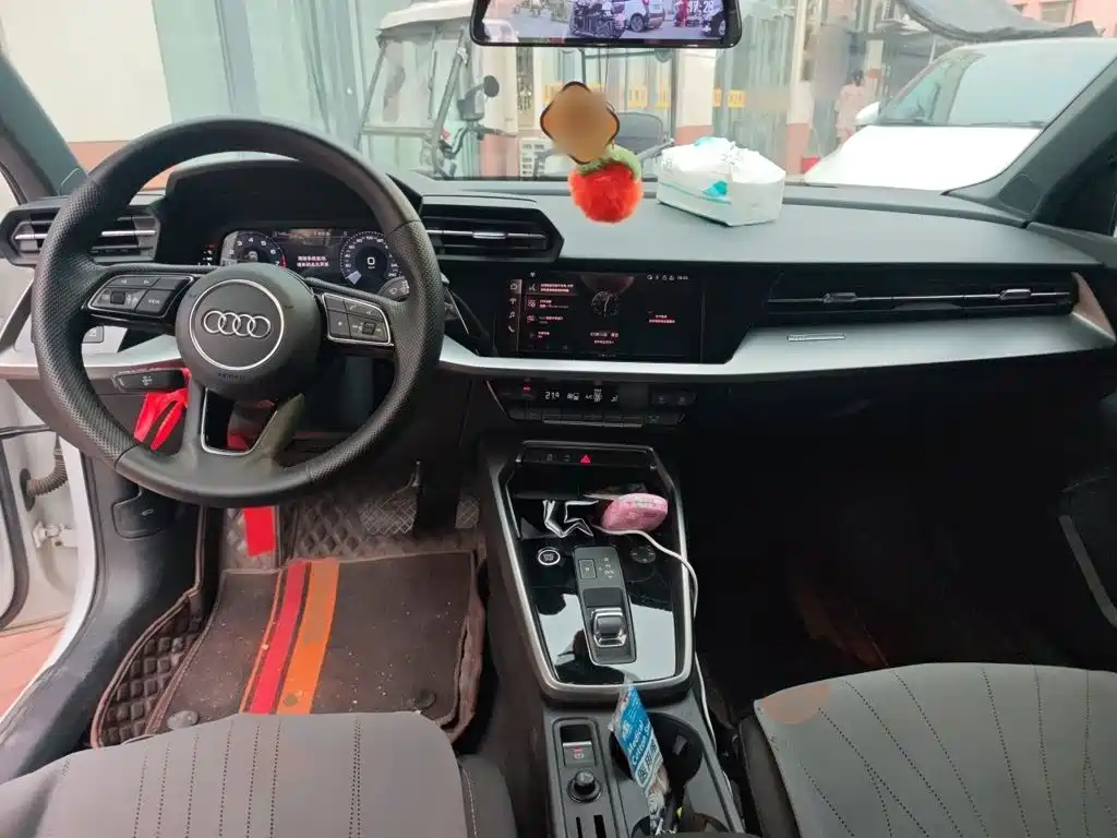 Photo 5 - Audi A3