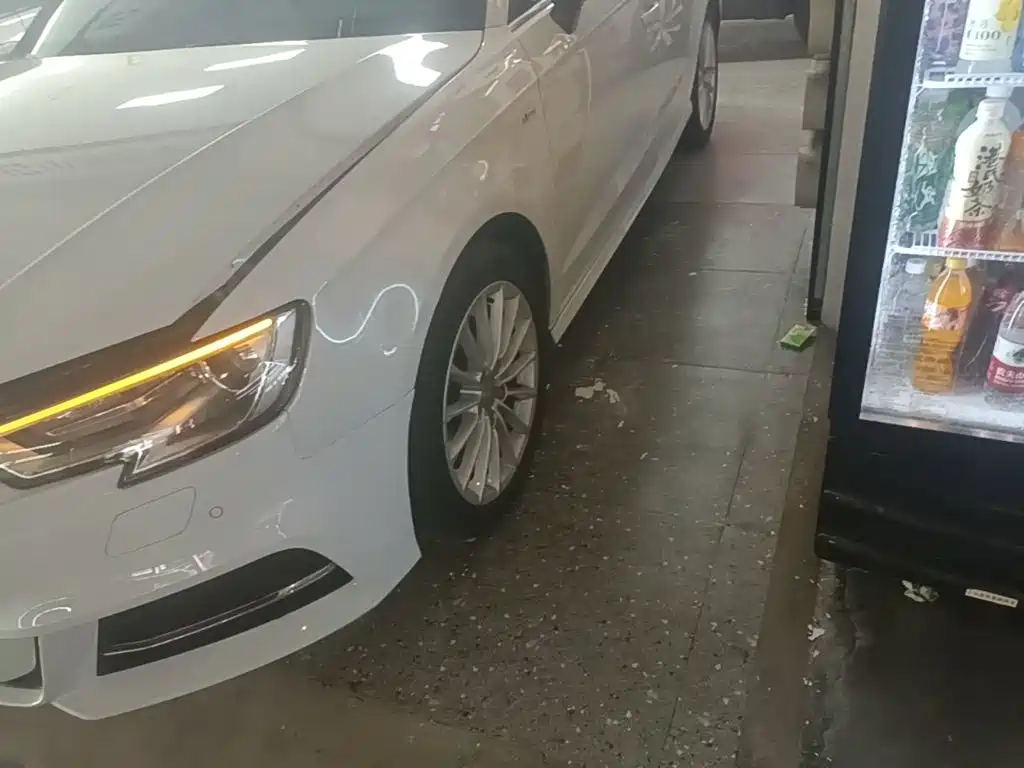 Фото 23 - Audi A3