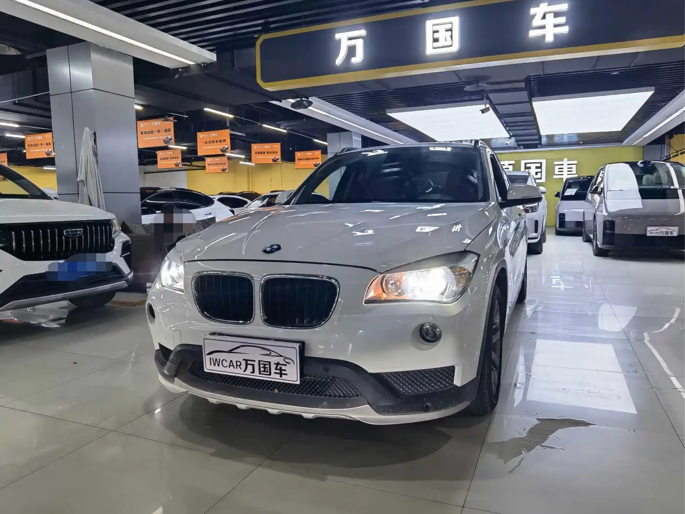 BMW X1 2015 Model sDrive18i Fashion Advanced Edition фото 2