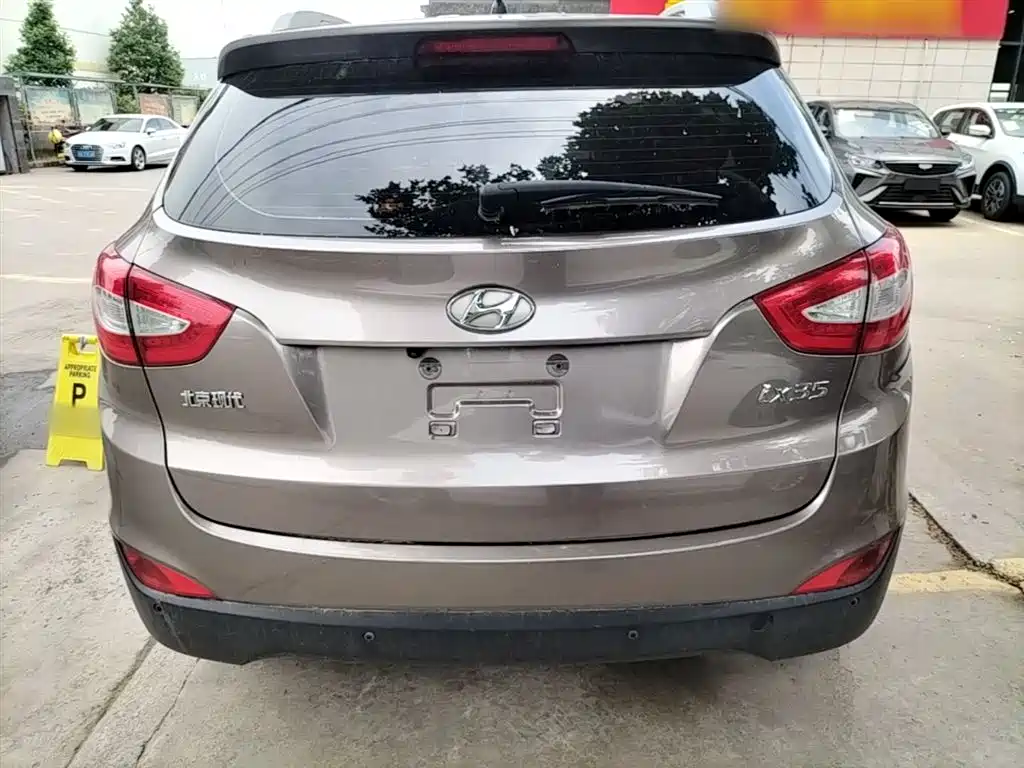 Hyundai Beijing Hyundai ix35 2013 2.0L Auto 2WD Smart GLS China IV фото 6