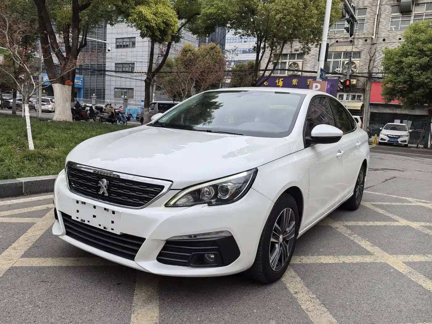 Peugeot 308 2018 1.6L Auto Luxury Edition