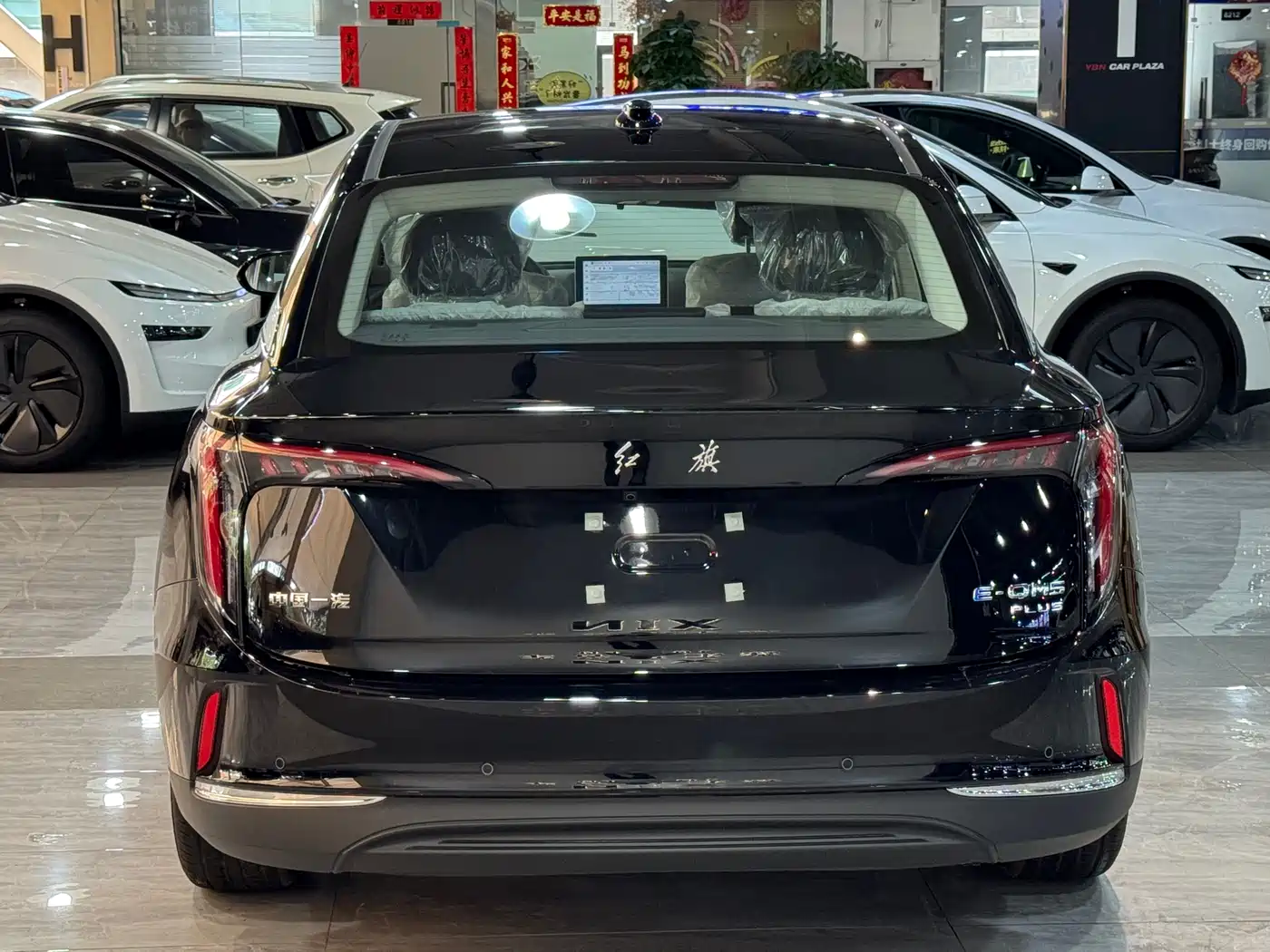 Hongqi E-QM5 2025 610km PLUS фото 10