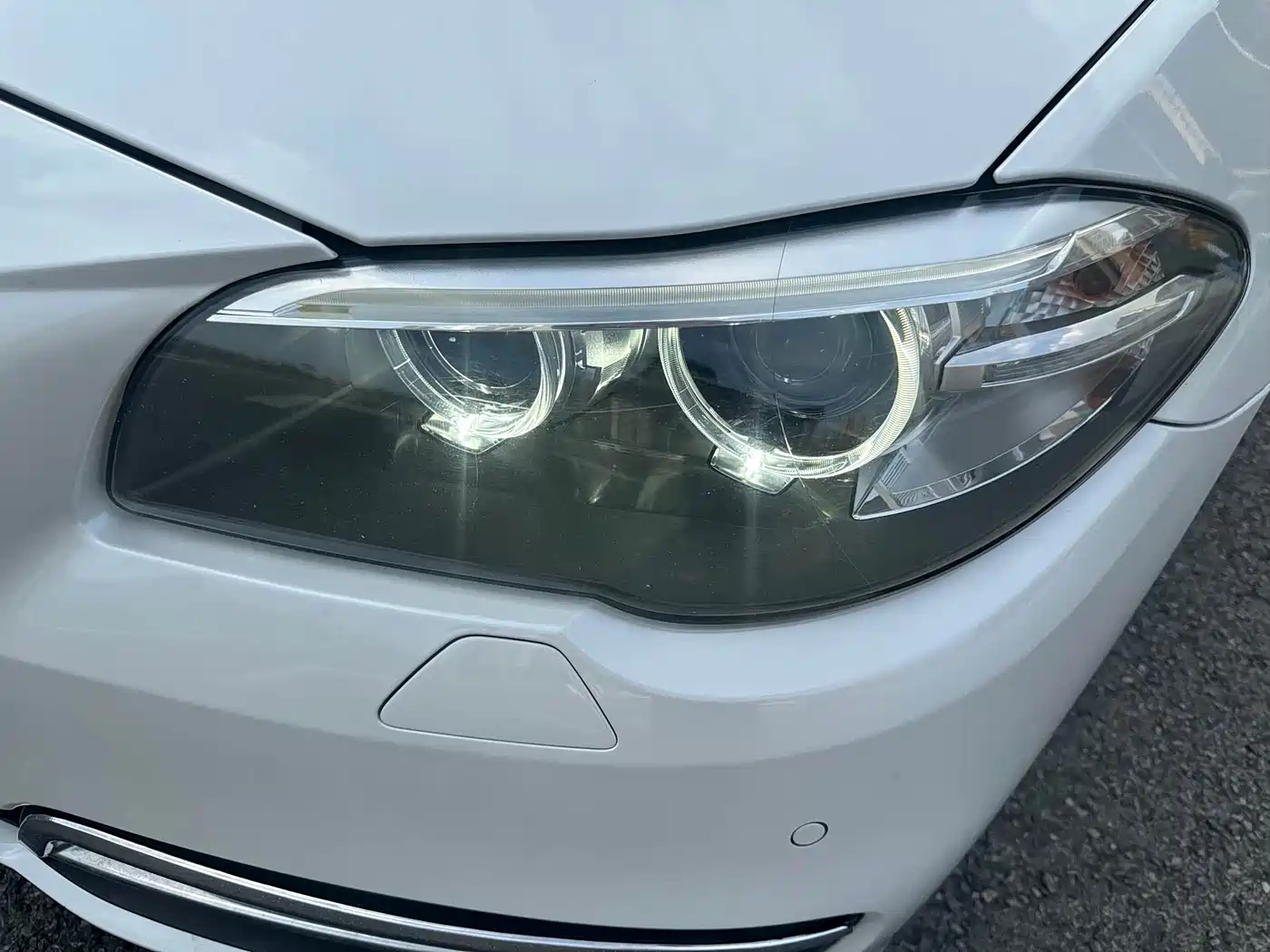 BMW 5 Series 2014 525Li Leading фото 19