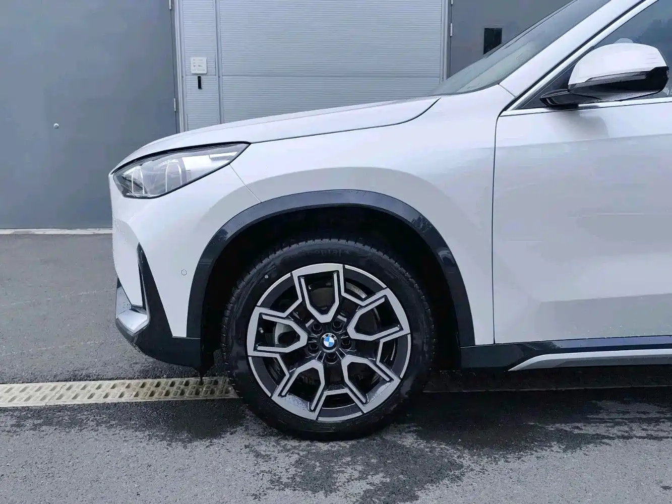BMW X1 2025 2026 Model Year sDrive25Li X Design Package