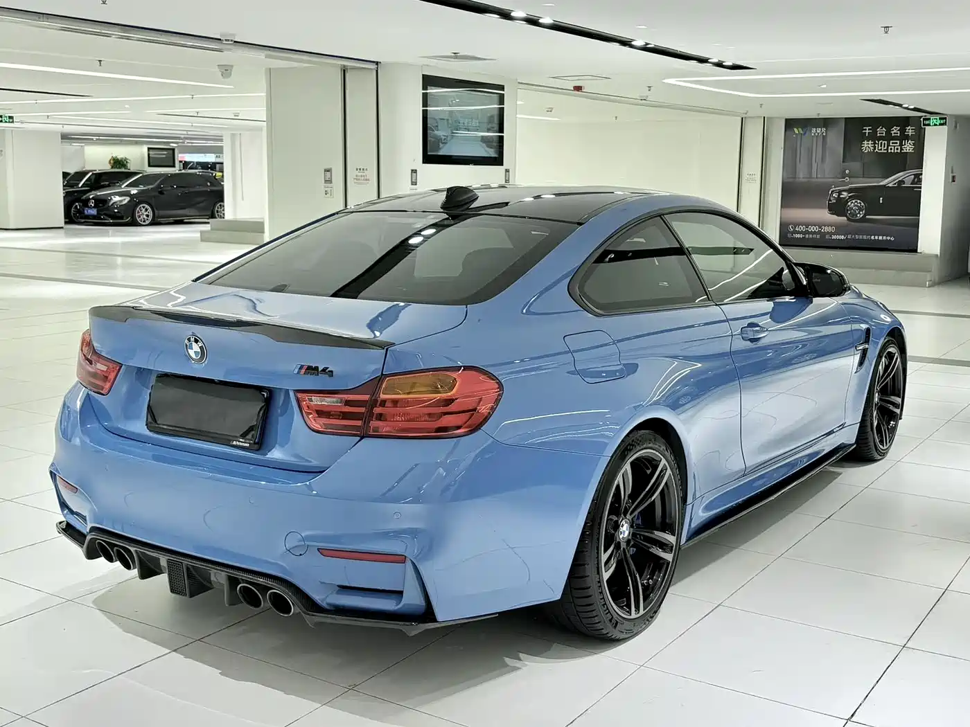 BMW M4