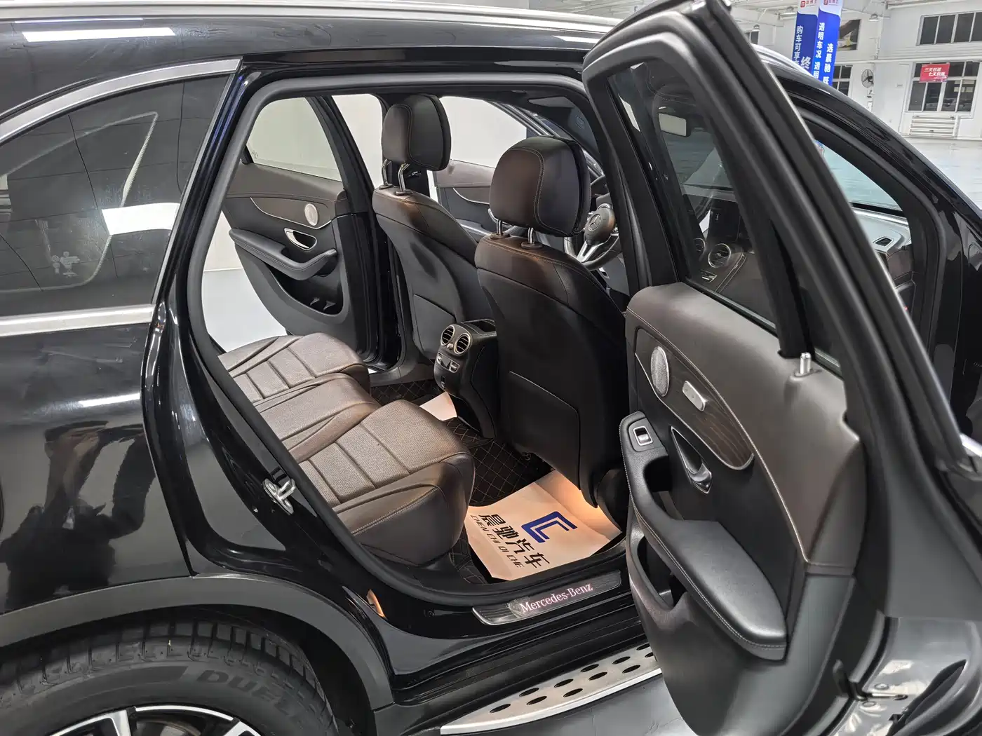 Mercedes-Benz GLC 2021 GLC 260 L 4MATIC Luxury фото 14