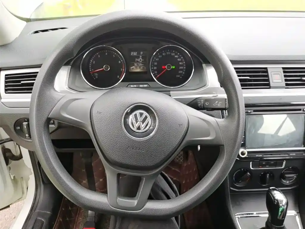 Volkswagen Bora 2016 Model 1.6L Automatic Fashion фото 11