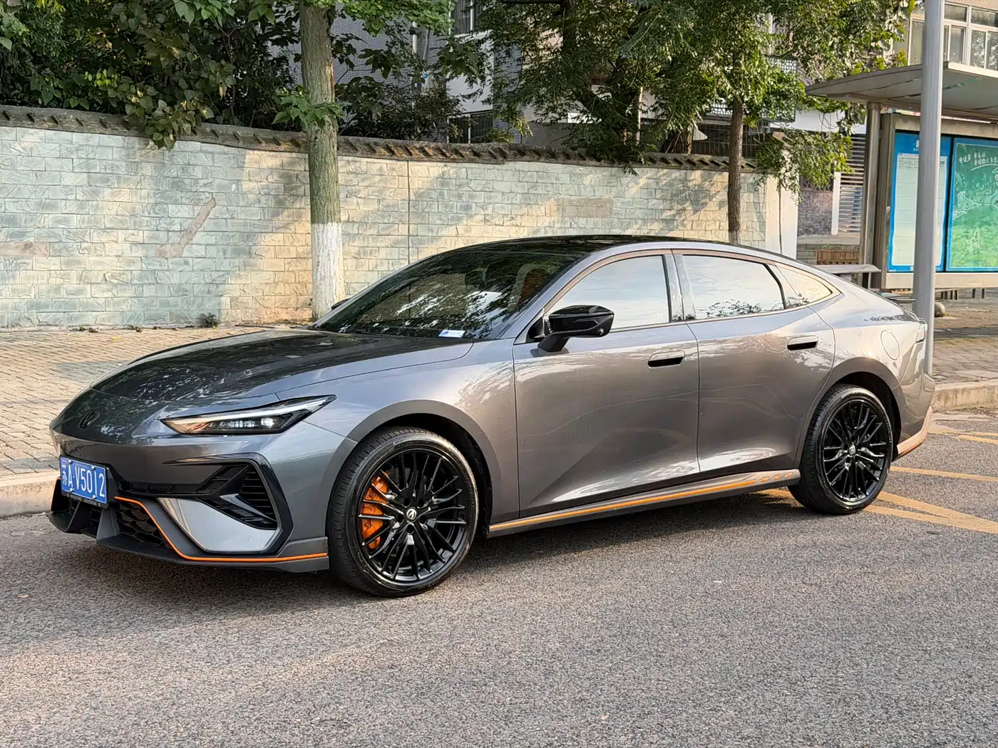 Changan UNI-V 2025 2025 2.0T Sport Version