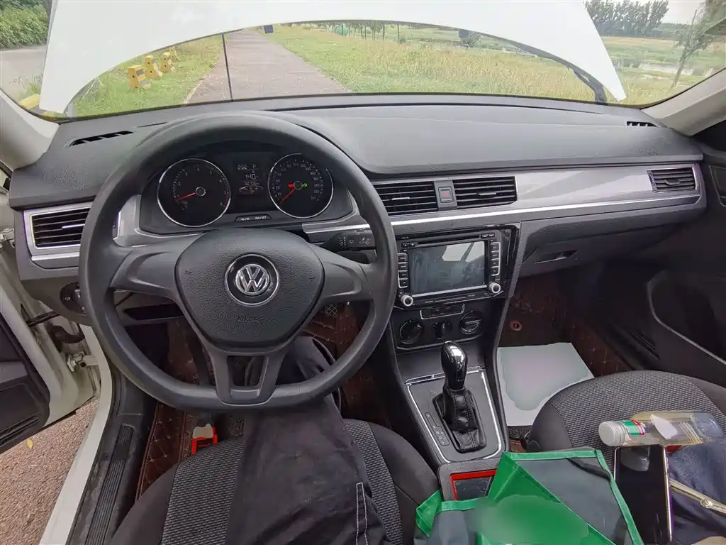 Volkswagen Bora 2016 Model 1.6L Automatic Fashion фото 10