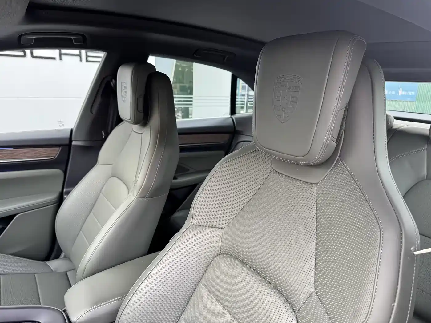 Porsche Macan EV 2025 2025 Macan 4 Dynamic Edition