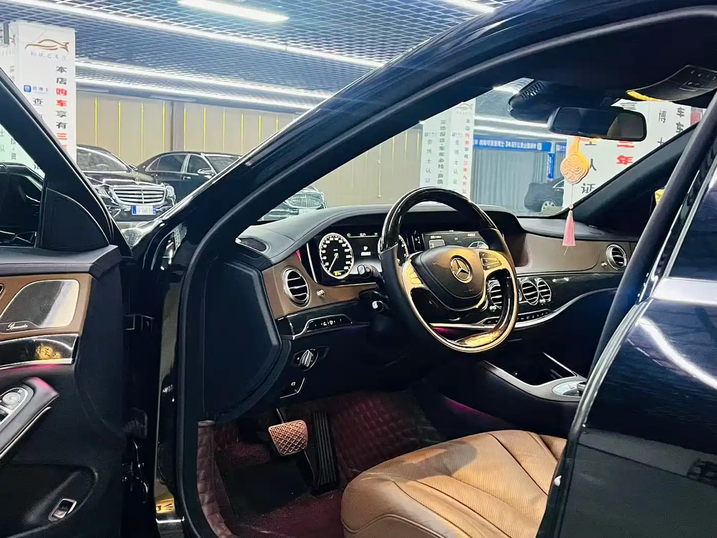 Mercedes-Benz S-Class 2014 S 320 L Luxury фото 5