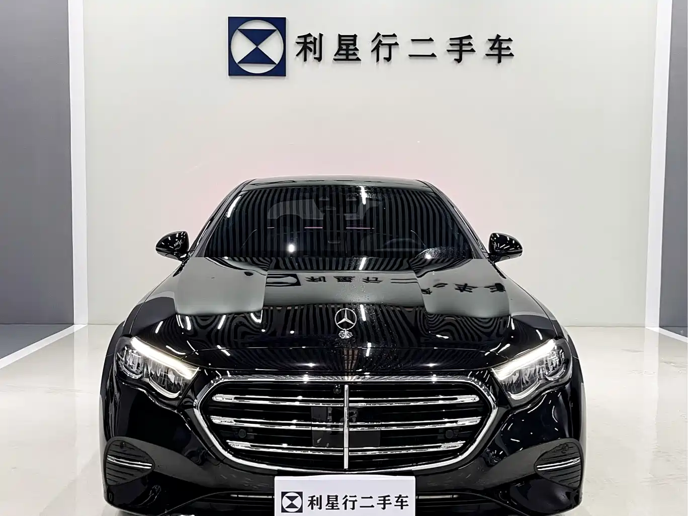 Mercedes-Benz E-Class 2024 Model E 300 L Luxury фото 4