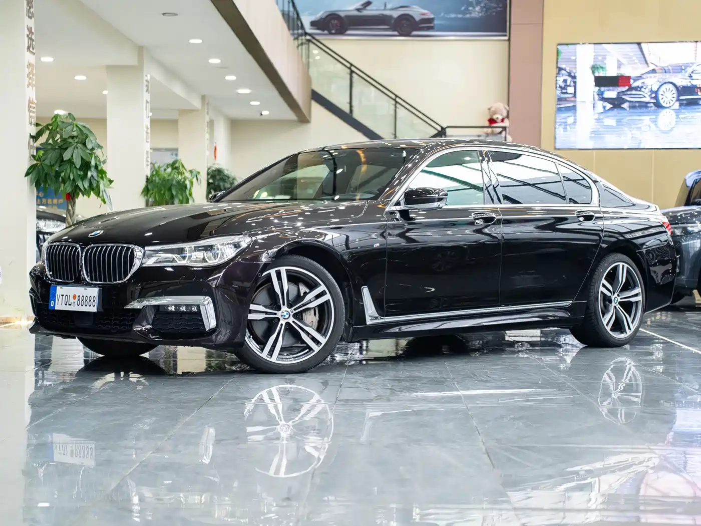 BMW 7 Series 2018 750Li xDrive M Sport Package