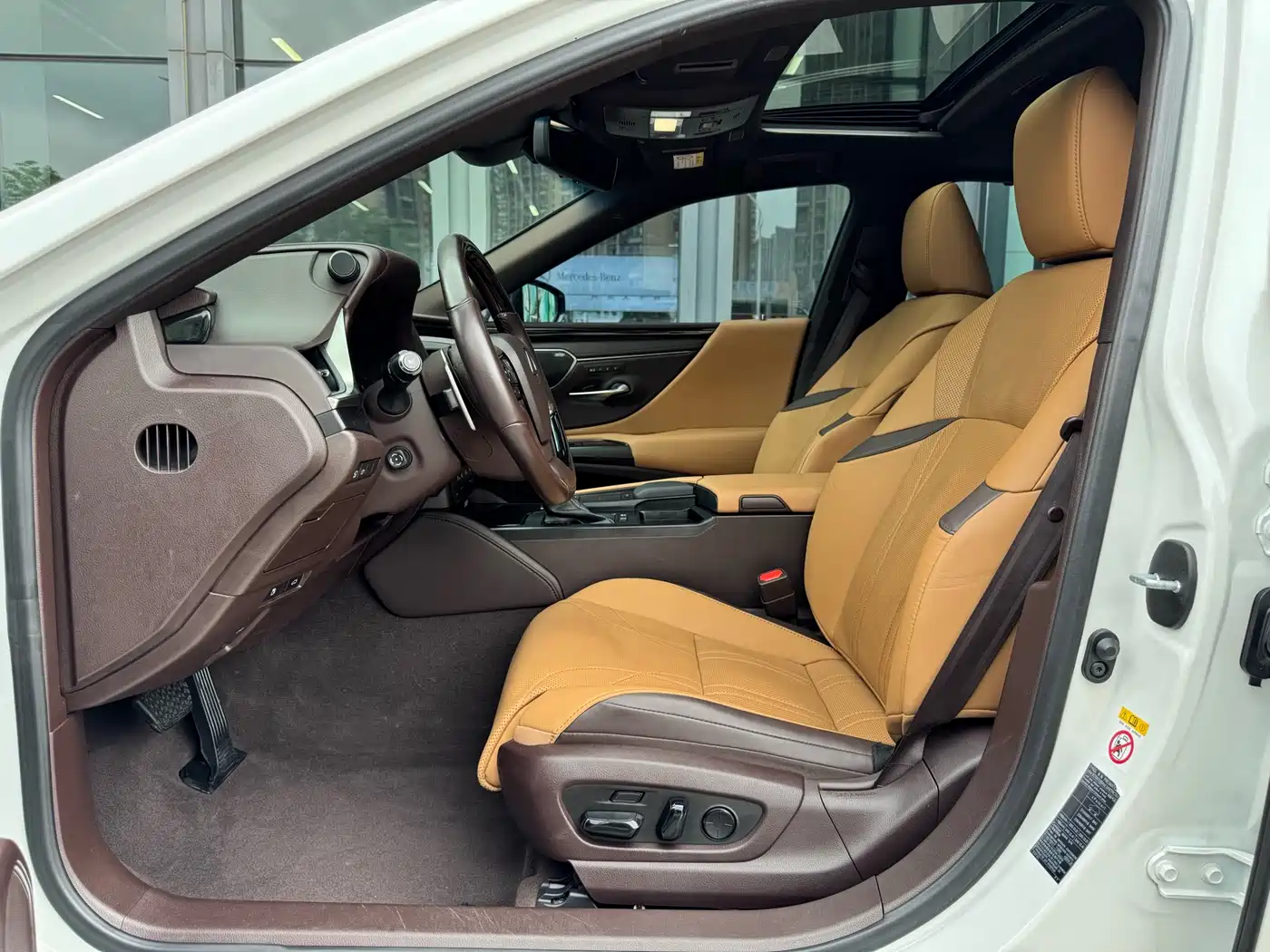 Lexus ES 2018 300h Executive Edition China V фото 7