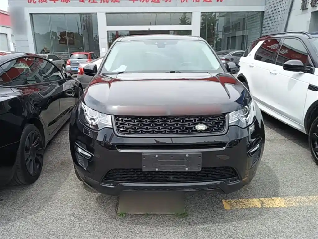 Land Rover Discovery Sport 2019 240PS SE Edition China VI фото 3