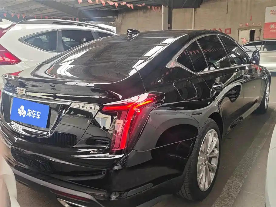 CADILLAC CT5