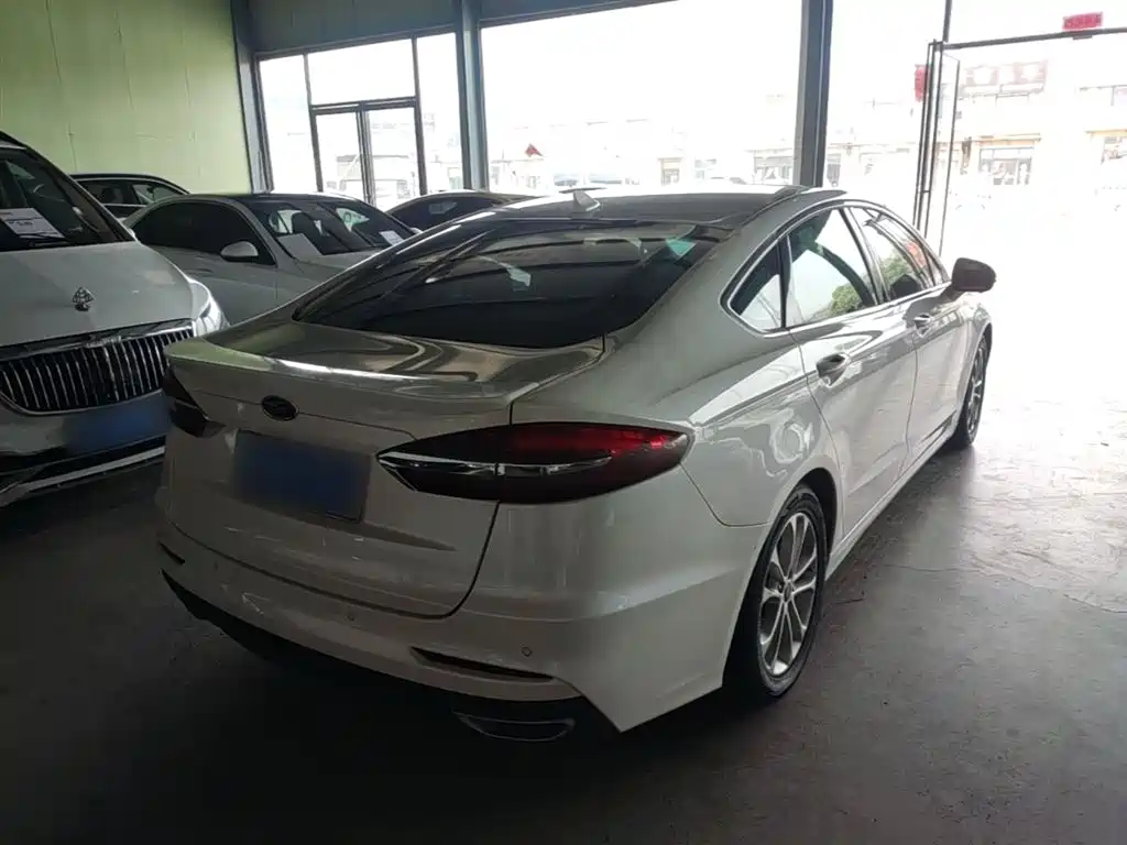 FORD MONDEO