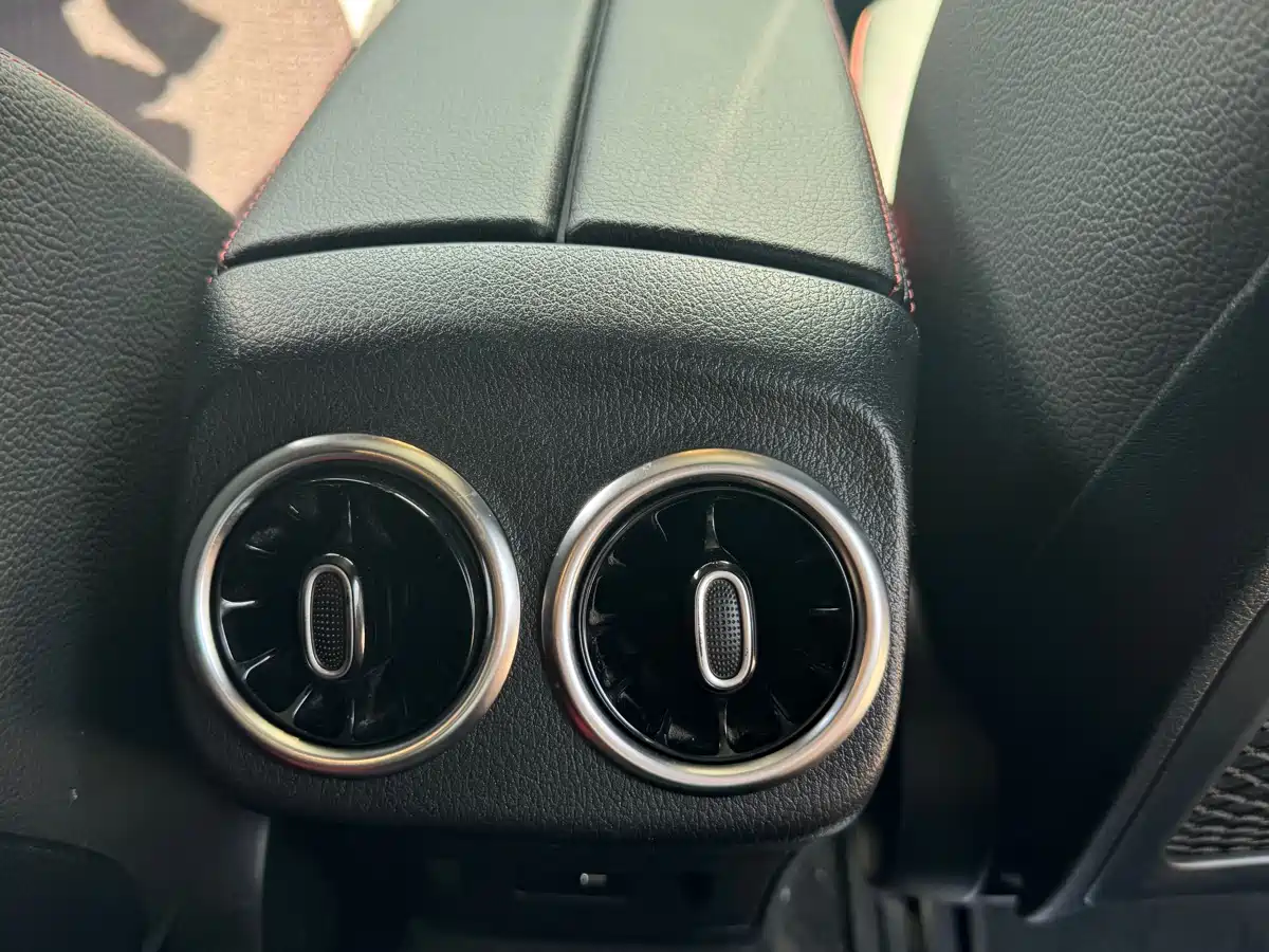 Mercedes-Benz A-Class AMG 2022 AMG A 35 L 4MATIC фото 8