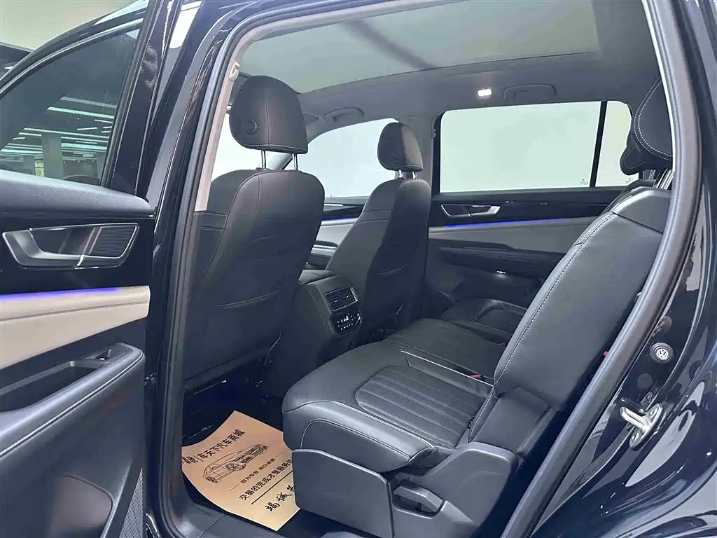 VOLKSWAGEN TOURANG