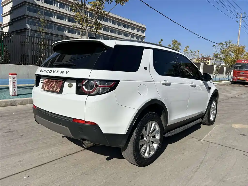 Land Rover Discovery Sport 2016 2.0T SE фото 6