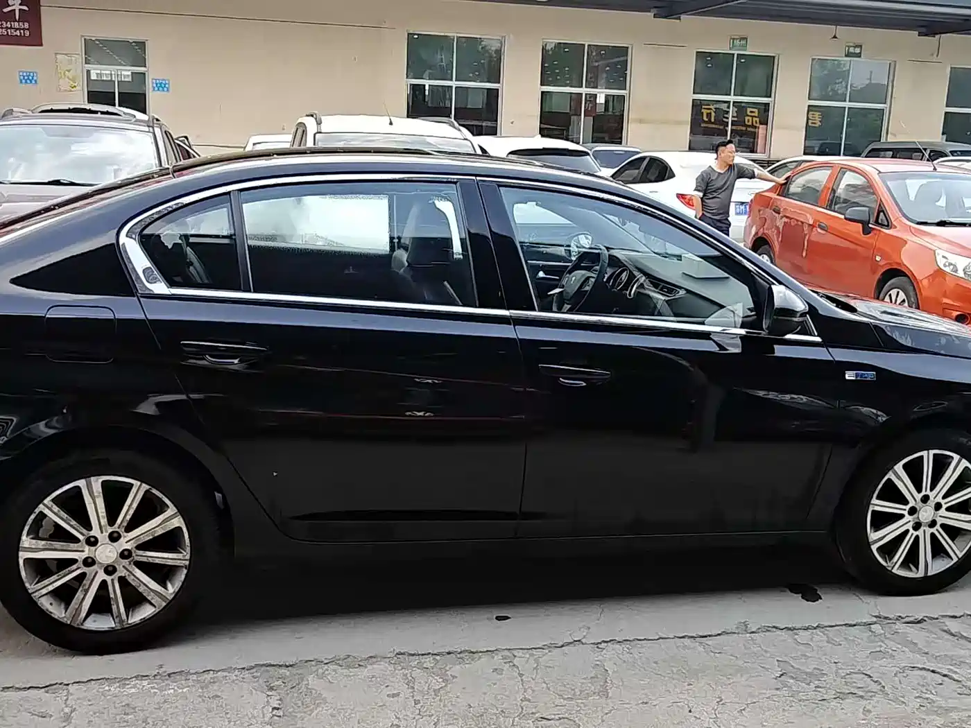 Peugeot 408 2016 1.6T Automatic Luxury Edition фото 12