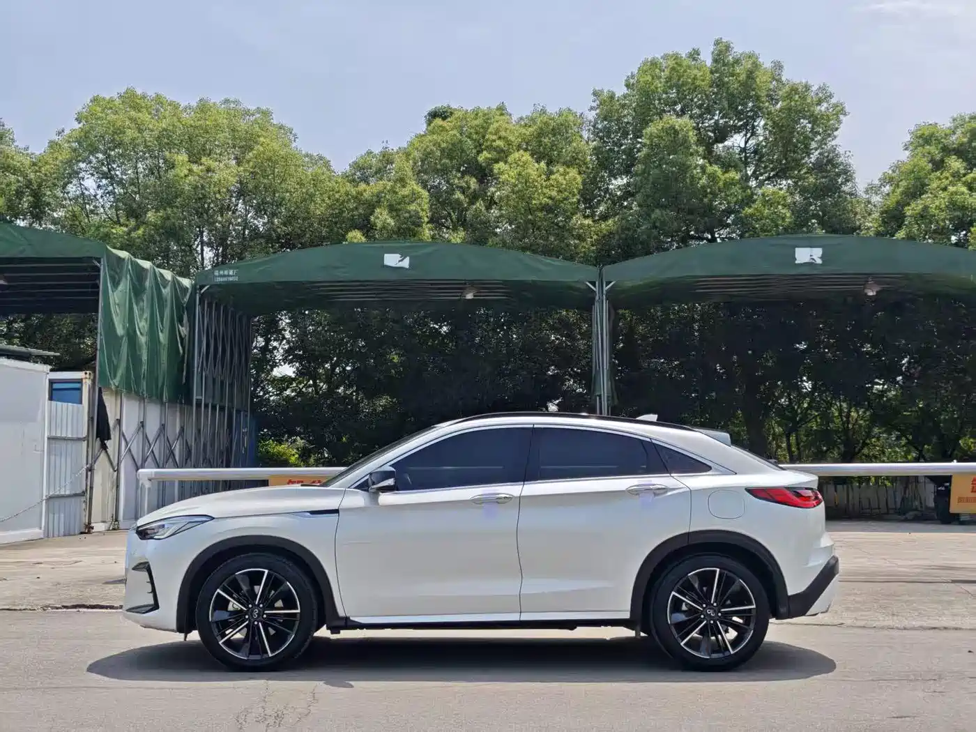 Infiniti QX55 2022 2.0T 4WD Yaoxiang Edition фото 3