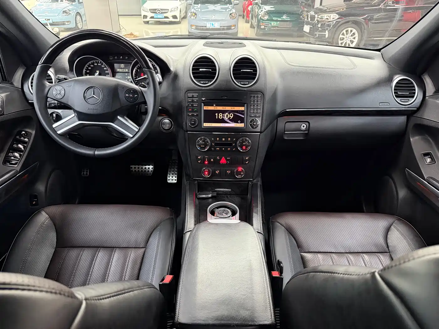 Mercedes-Benz GL-Class 2011 GL 450 Prestige Grand Edition фото 9