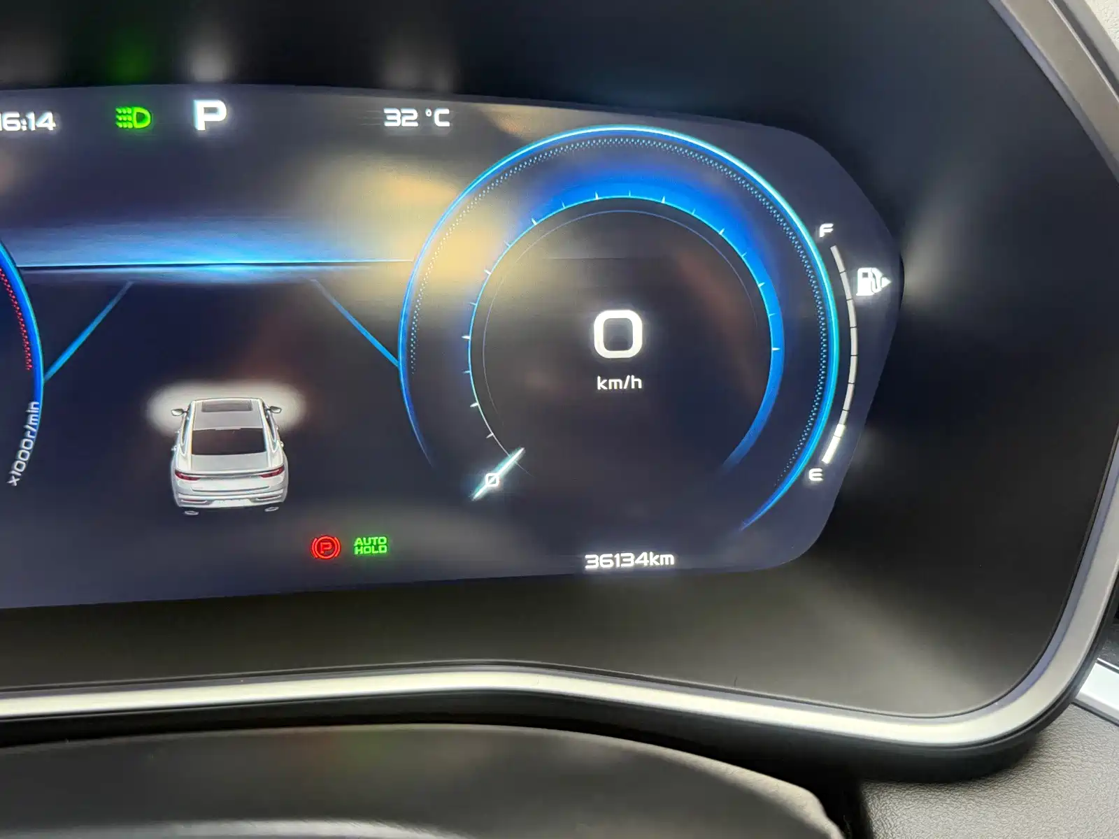 Фото 9 - Geely Preface