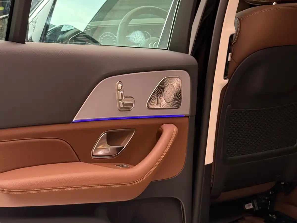 Mercedes-Benz GLS 2026 GLS 450 4MATIC Dynamic фото 3