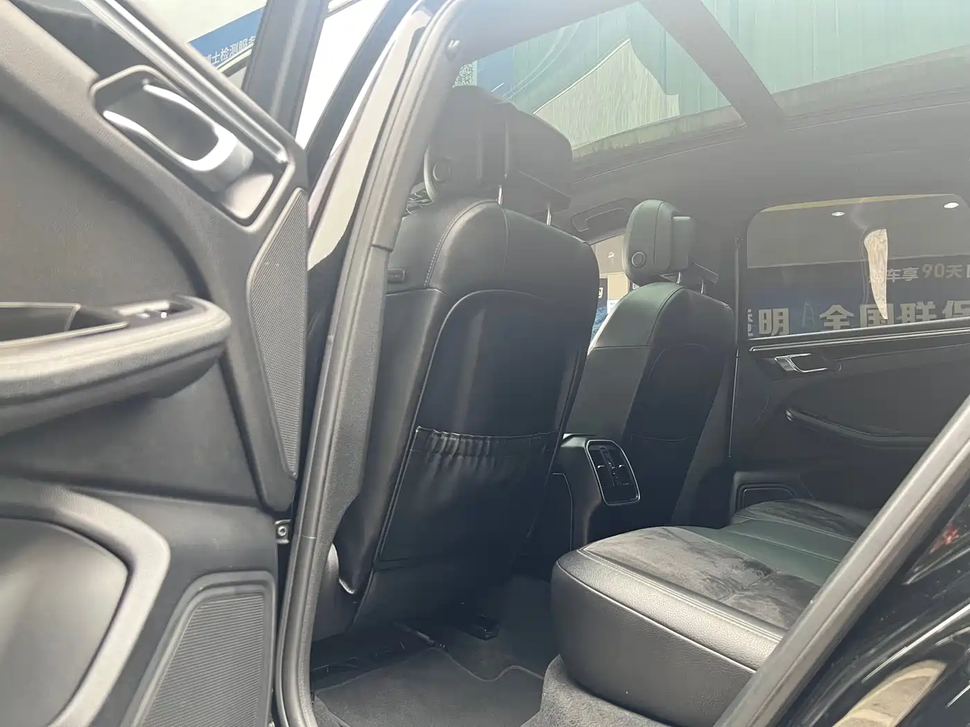 Porsche Macan 2017 Macan S 3.0T фото 8