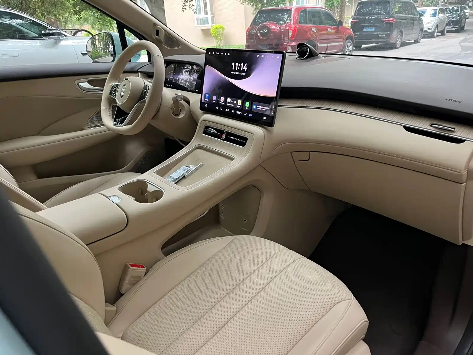 Фото 9 - Shangjie SUV