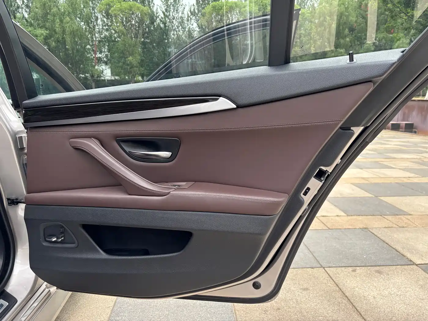 BMW 5 Series 2014 525Li Luxury Design Package фото 21