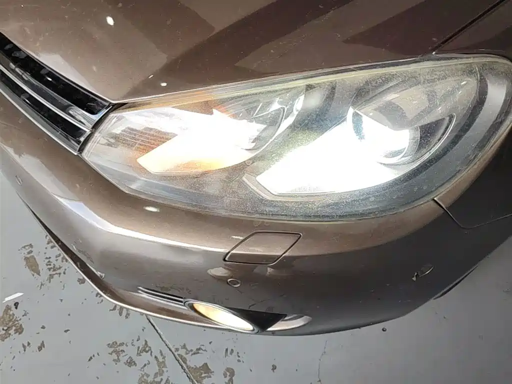 Volkswagen Golf (Import) 2011 Model 1.4TSI Luxury Touring фото 24
