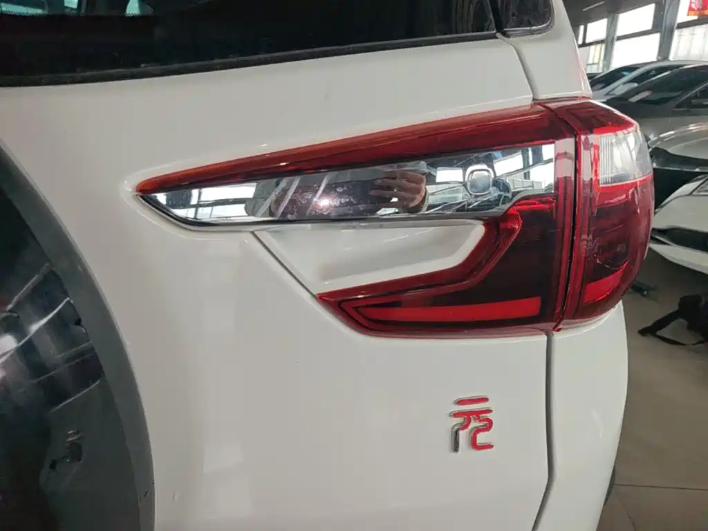 BYD Yuan 2017 2017 1.5L Auto Cool Connect