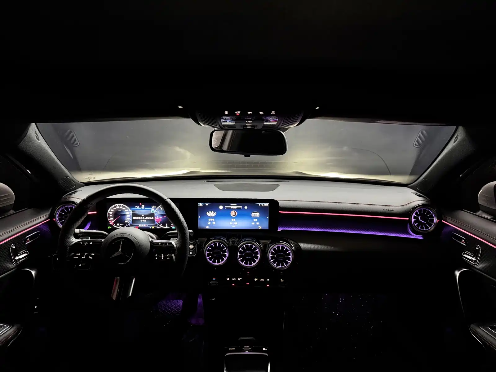 Photo 11 - Mercedes-Benz A-Class