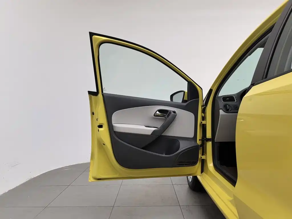 Volkswagen Polo 2014 2014 1.4L Automatic Comfort Edition
