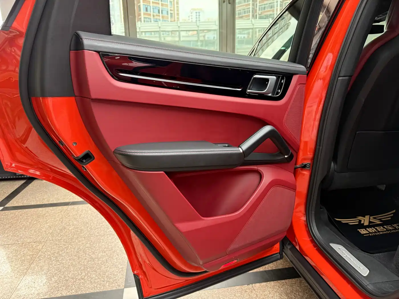 PORSCHE CAYENNE NEW ENERGY